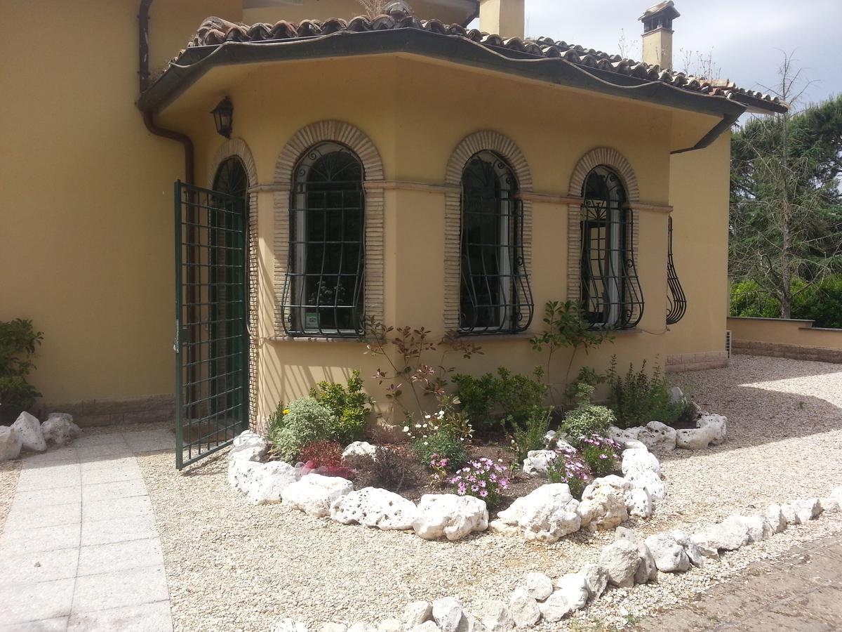 Villa Gusto E Benessere Sacrofano Exteriör bild